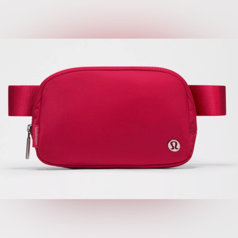 Lululemon Everywear Belt Bag 1L